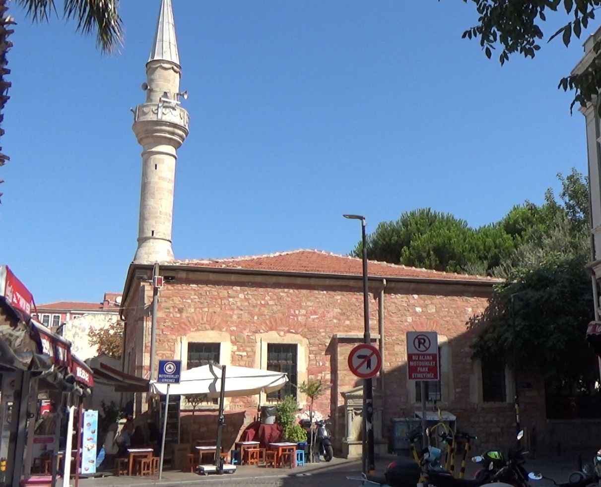 Yalı & Tıflı Mosques
